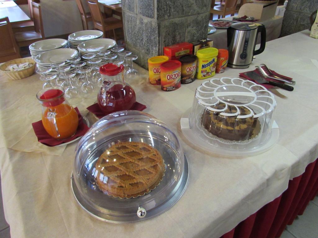 Casa Alpina Don Guanella Bed and Breakfast Macugnaga Eksteriør billede